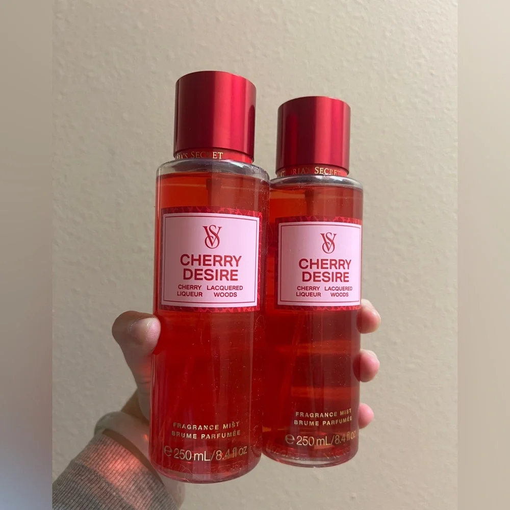 2X VICTORIA'S SECRET CHERRY DESIRE MIST 8.4 OZ